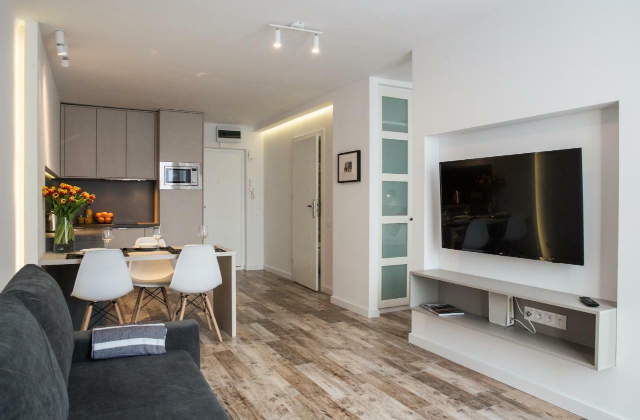 City Center Zelazna, Next To Warsaw'S Business District & Fabryka Norblina, By Warsawskyline Apartments 외부 사진